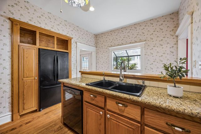 1301 Rutland Street, Houston, TX 77008
