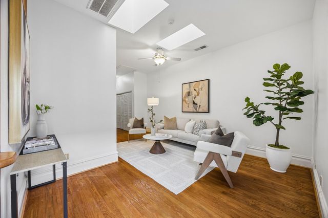 1301 Rutland Street, Houston, TX 77008