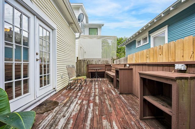 1301 Rutland Street, Houston, TX 77008