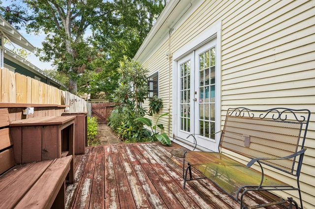 1301 Rutland Street, Houston, TX 77008