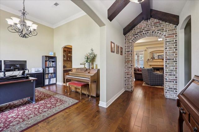 404 Birch View Drive, Lumberton, TX 77657