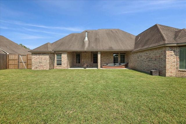 404 Birch View Drive, Lumberton, TX 77657