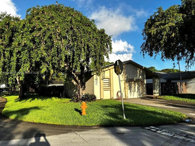 11796 SW 134th Pl, Miami, FL 33186