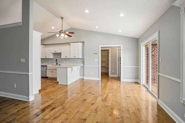 92 Water Cliff Drive, Somerset, KY 42503