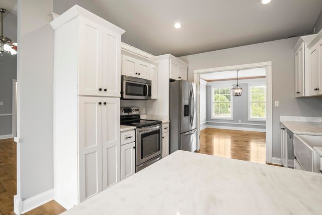 92 Water Cliff Drive, Somerset, KY 42503