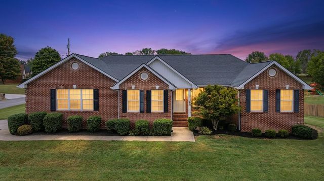 92 Water Cliff Drive, Somerset, KY 42503