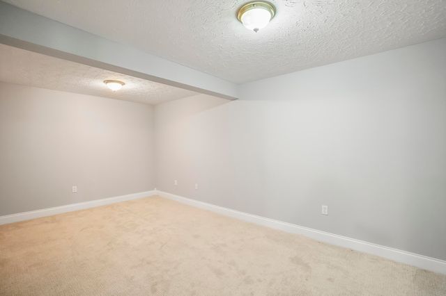 92 Water Cliff Drive, Somerset, KY 42503