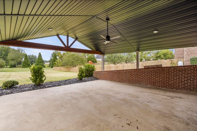92 Water Cliff Drive, Somerset, KY 42503