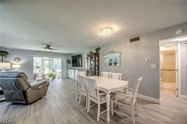 7050 Nantucket CIR 1, North Fort Myers, FL 33917