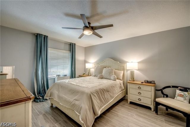 7050 Nantucket CIR 1, North Fort Myers, FL 33917