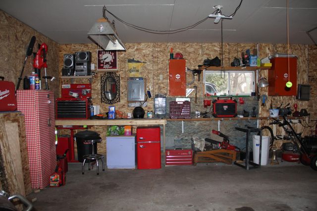 111 Lyndall Avenue, Paynesville, MN 56362