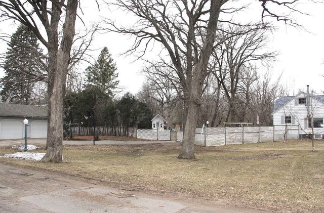 111 Lyndall Avenue, Paynesville, MN 56362