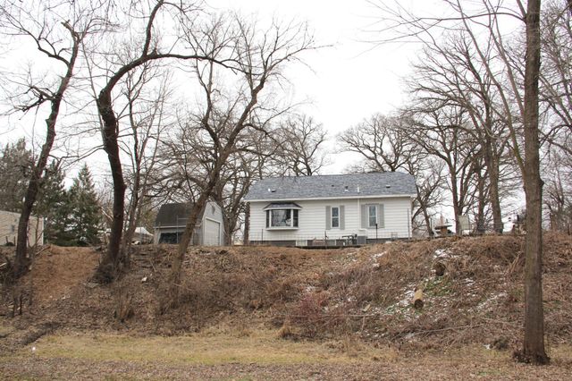 111 Lyndall Avenue, Paynesville, MN 56362