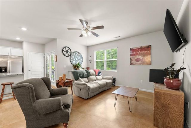 63 Conroe Court, Hoschton, GA 30548