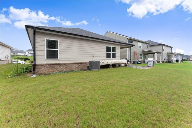 63 Conroe Court, Hoschton, GA 30548