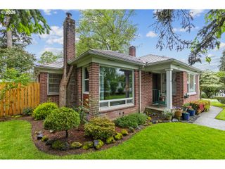 606 N PARKWAY Ave, Battle Ground, WA 98604