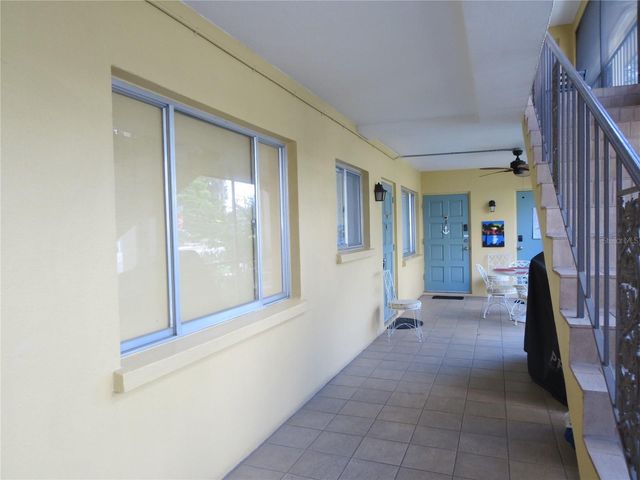 615 S PALM AVENUE 4, Sarasota, FL 34236
