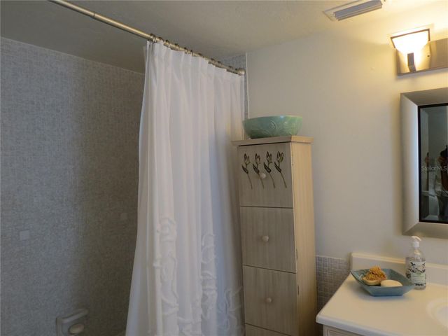 615 S PALM AVENUE 4, Sarasota, FL 34236