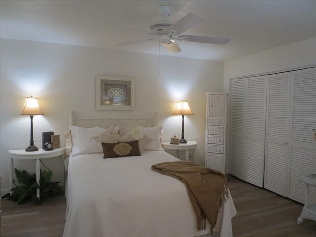 615 S PALM AVENUE 4, Sarasota, FL 34236