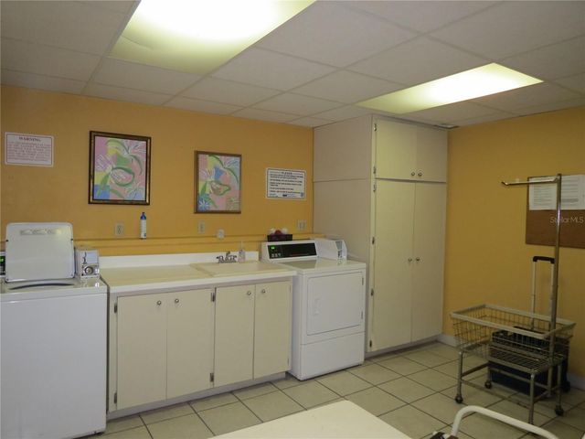 615 S PALM AVENUE 4, Sarasota, FL 34236
