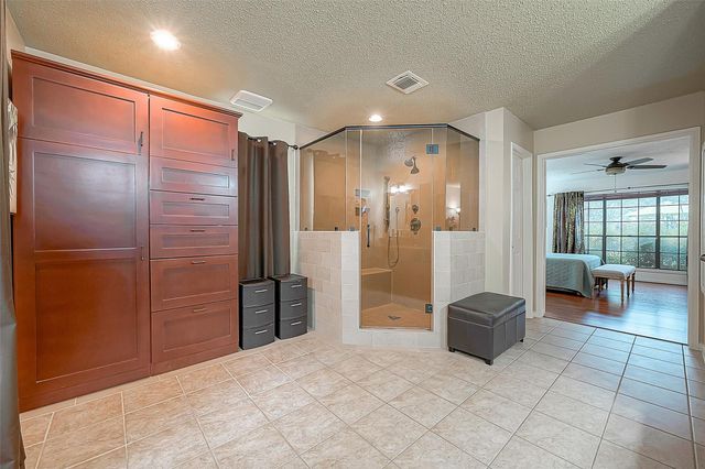 1935 S Cheyenne River Circle, Sugar Land, TX 77478