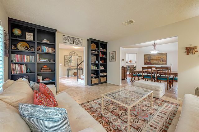 1935 S Cheyenne River Circle, Sugar Land, TX 77478