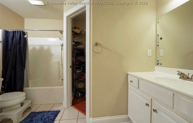 109 Yorktowne Place, South Charleston, WV 25309