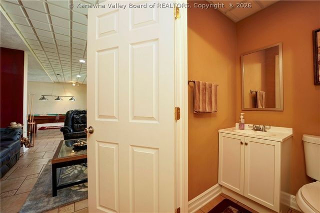 109 Yorktowne Place, South Charleston, WV 25309
