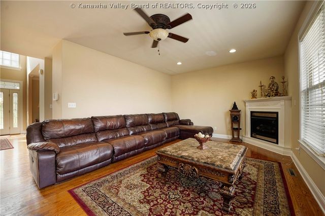 109 Yorktowne Place, South Charleston, WV 25309