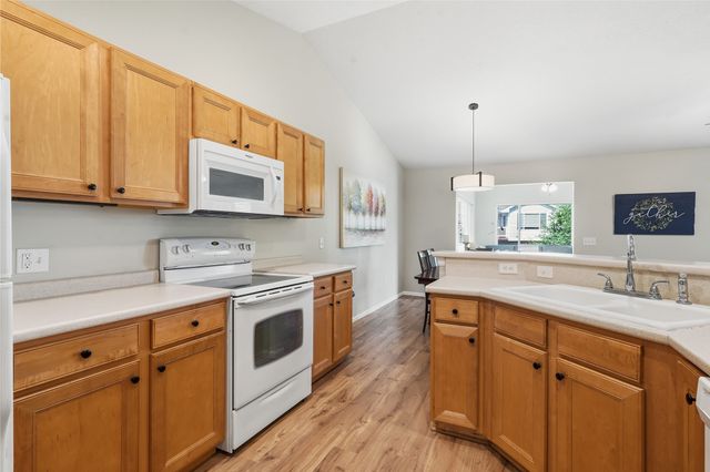 6114 Pinewood Court, Johnston, IA 50131