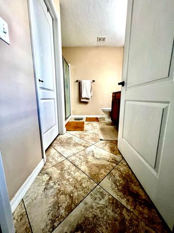 352 Harris Street, Mary Esther, FL 32569