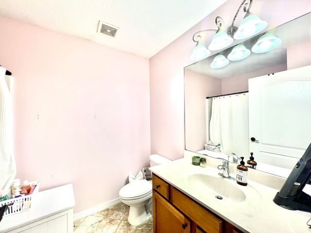 352 Harris Street, Mary Esther, FL 32569