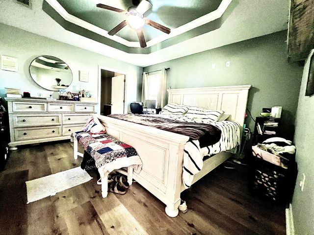 352 Harris Street, Mary Esther, FL 32569