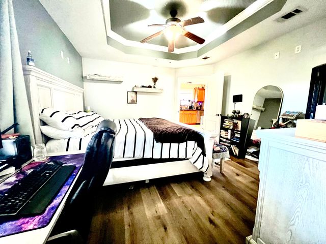 352 Harris Street, Mary Esther, FL 32569