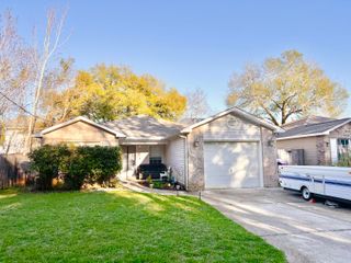 352 Harris Street, Mary Esther, FL 32569