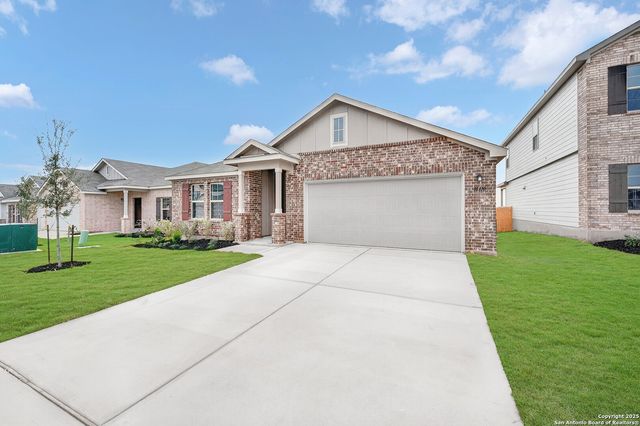 10310 Goodison Drive, Converse, TX 78109