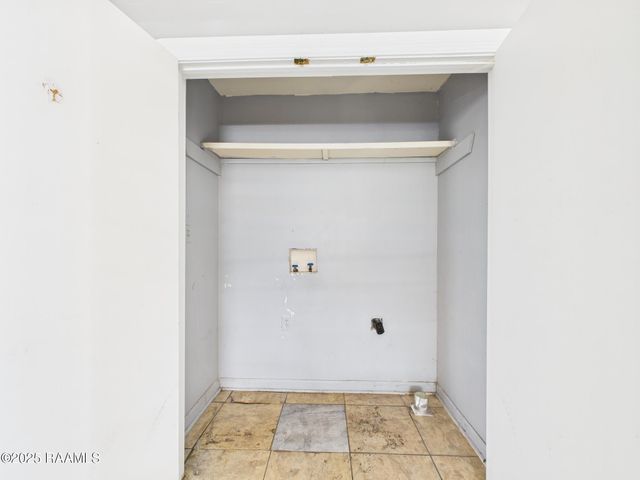 615 Walker Road, Lafayette, LA 70506