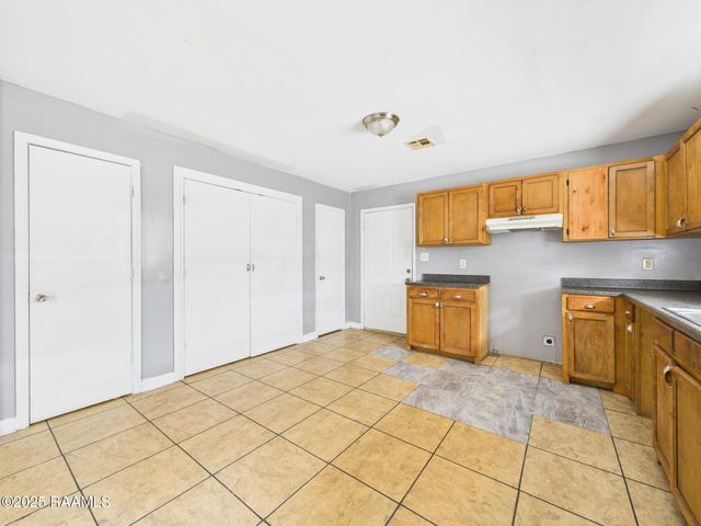 615 Walker Road, Lafayette, LA 70506