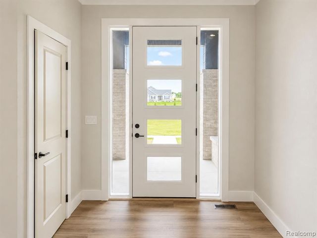 0005D Daisy Lane, Almont, MI 48003