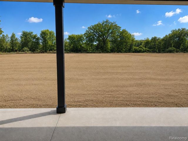 0005D Daisy Lane, Almont, MI 48003