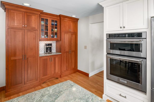 6 Meloon Road, Greenland, NH 03840