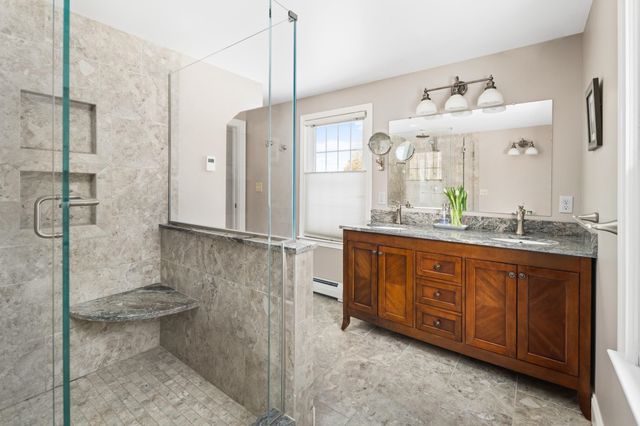 6 Meloon Road, Greenland, NH 03840