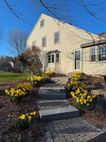 6 Meloon Road, Greenland, NH 03840