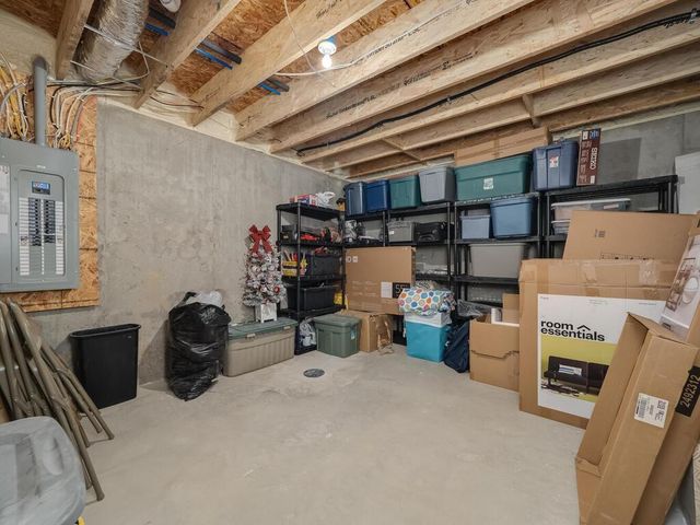 404 Grant Avenue SE, Hutchinson, MN 55350