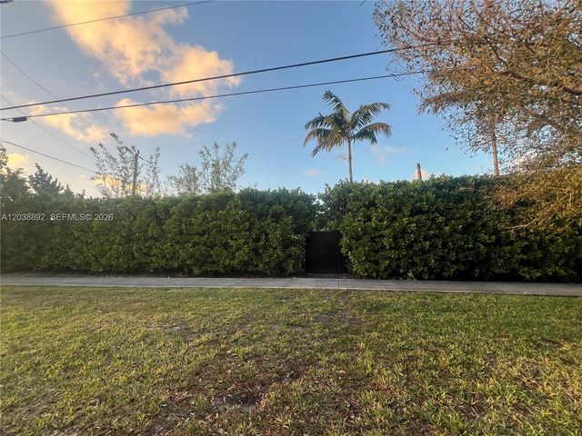 9200 SW 128 ST, Kendall, FL 33176