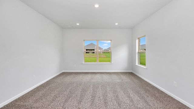580 RIVERDALE DR, Oakland, TN 38060
