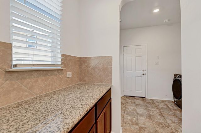 195 Azure CV, Kyle, TX 78640