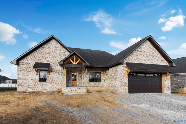 353 Krimson Circle, Albertville, AL 35951