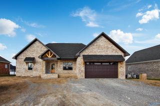 353 Krimson Circle, Albertville, AL 35951