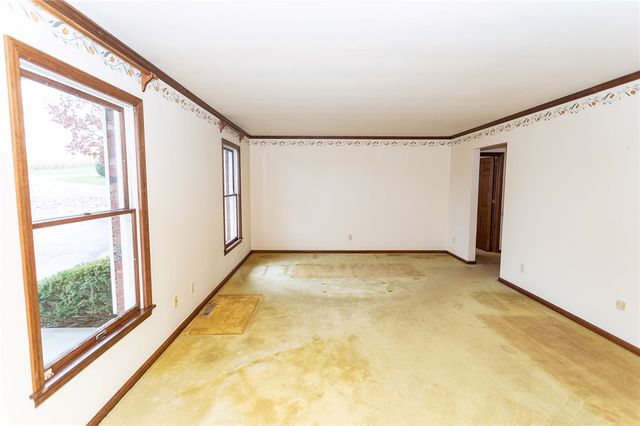 104 Industry Lane, Menallen Twp, PA 15401